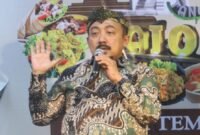 Presiden Direktur Kantor Hukum Yustitia Indonesia (KHYI), KRA Dwi Indrotito Pradoto Adiningrat, S.H., M.M. menyampaikan sambutan saat di dapuk jadi salah satu narasumber Forum Diskusi beberapa waktu lalu. (Foto : Kim)