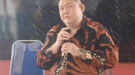 Kuasa hukum pemodal (S) dari kantor hukum Leo  Associates Law & Firm, Leo A Permana, S.H., M.Hum, ambil langkah tegas layangkan somasi kepada ahli waris Alm Kusenan Wagir. (Foto ; Kim)