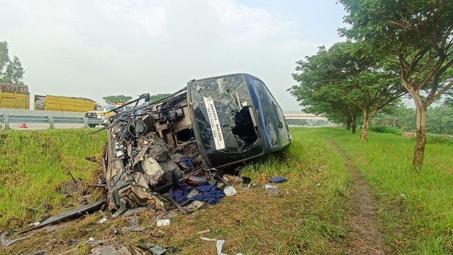 Poto bus indorent kecelakaan, Kamis (12/02/2026) - Poto Istimewa.