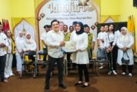 Yosi Hermanto resmi gabung DPD Partai Golkar Kota Malang. (Foto : Kim )