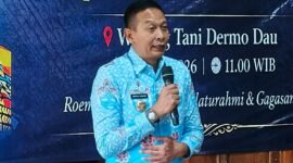 Wali Kota Malang, Dr.Ir.Wahyu Hidayat, MM, menyampaikan sambutan di acara halal bihalal Rendra Kresna dan Milad ke-64 